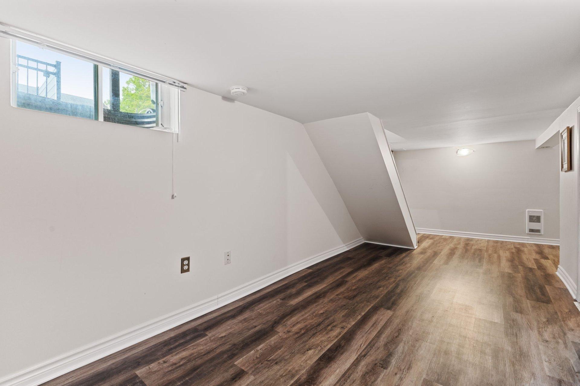 









10


Rue Yvon-Chénier

,
Gatineau (Gatineau),




QC
J8P2G4

