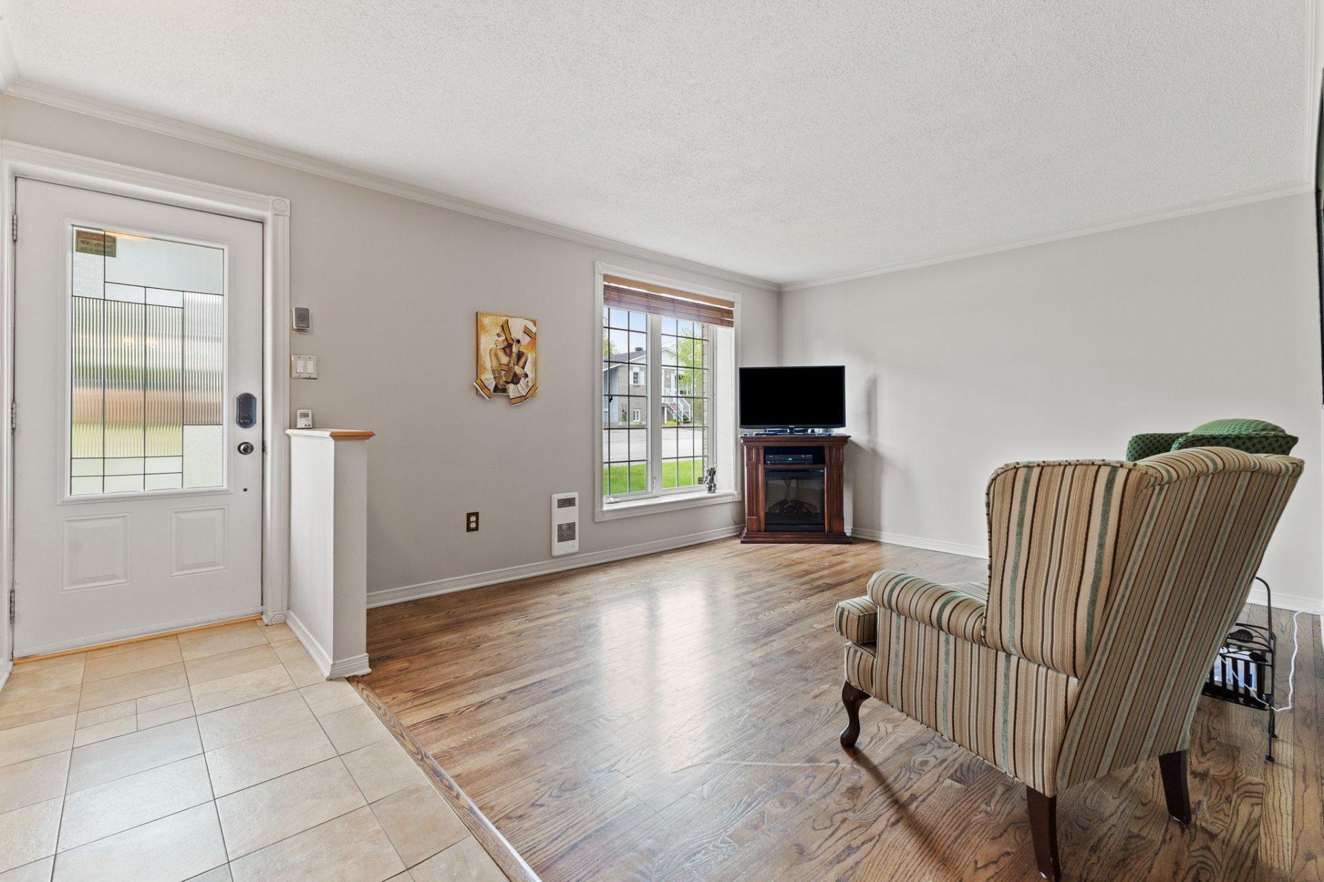 









10


Rue Yvon-Chénier

,
Gatineau (Gatineau),




QC
J8P2G4

