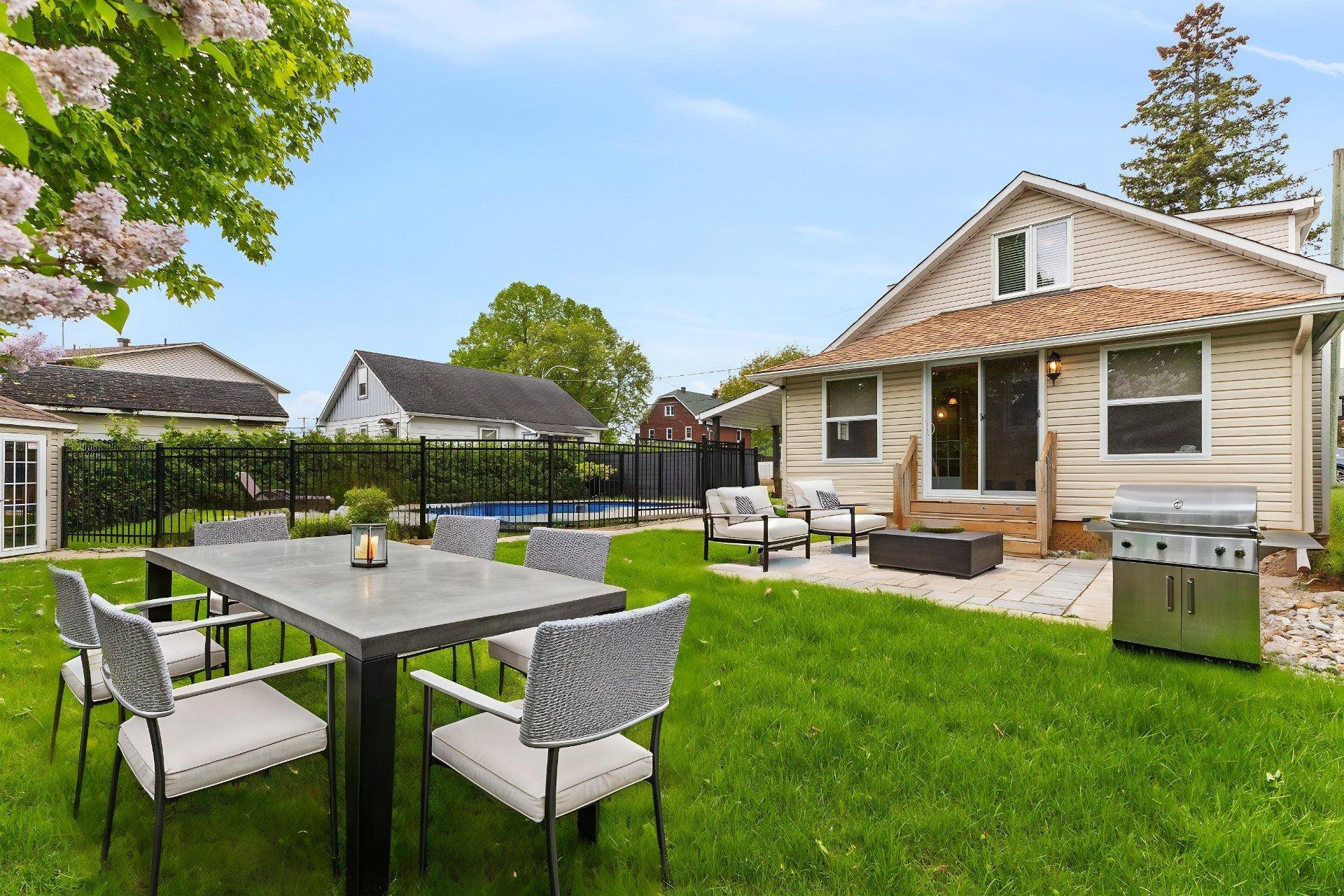 









10


Rue Yvon-Chénier

,
Gatineau (Gatineau),




QC
J8P2G4

