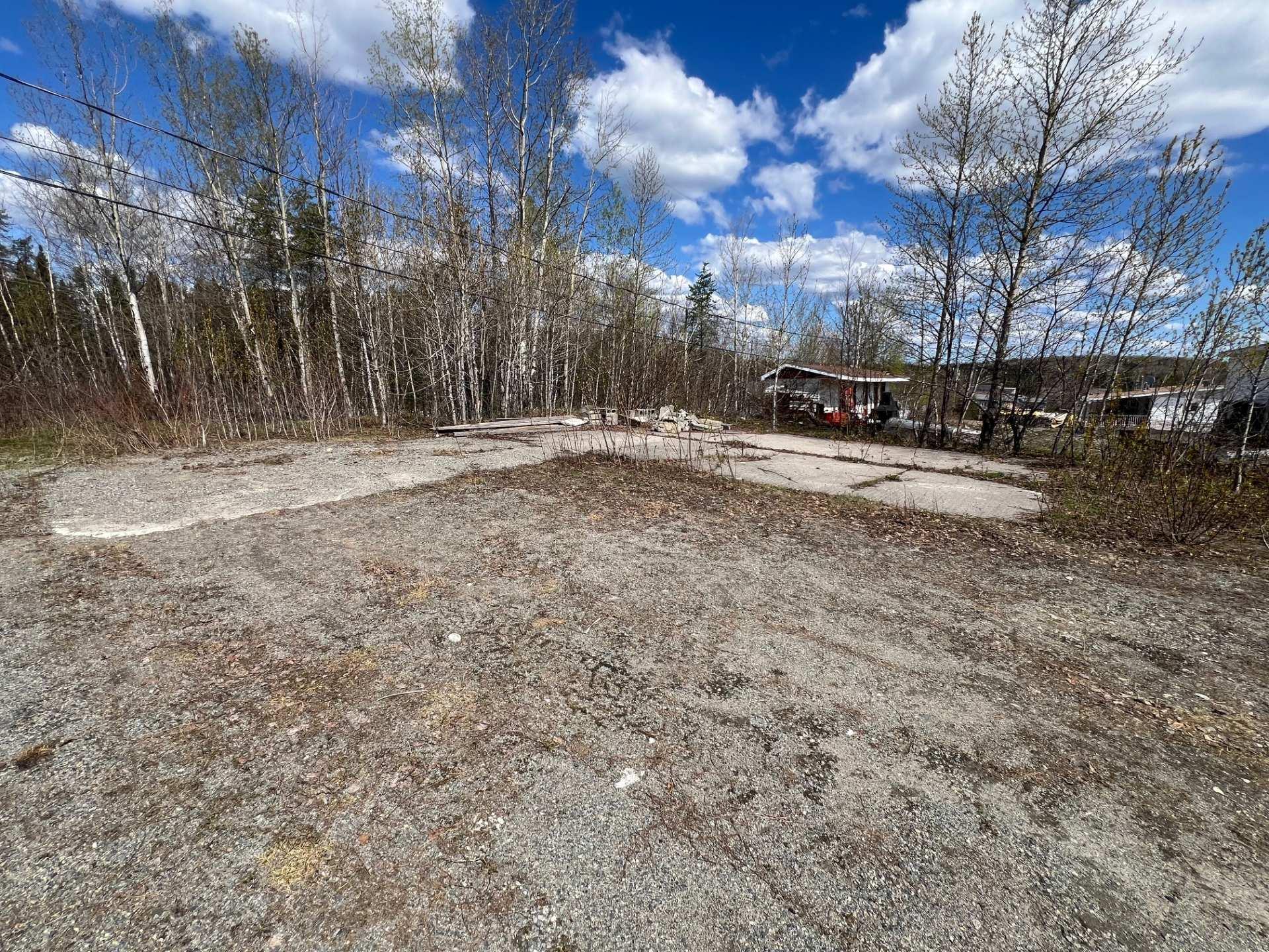 









67

 - 67C


5e Avenue N.

,
Chapais,




QC
G0W1H0

