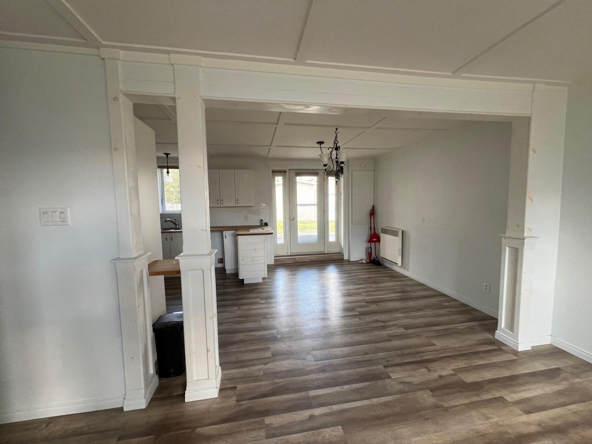 









67

 - 67C


5e Avenue N.

,
Chapais,




QC
G0W1H0


