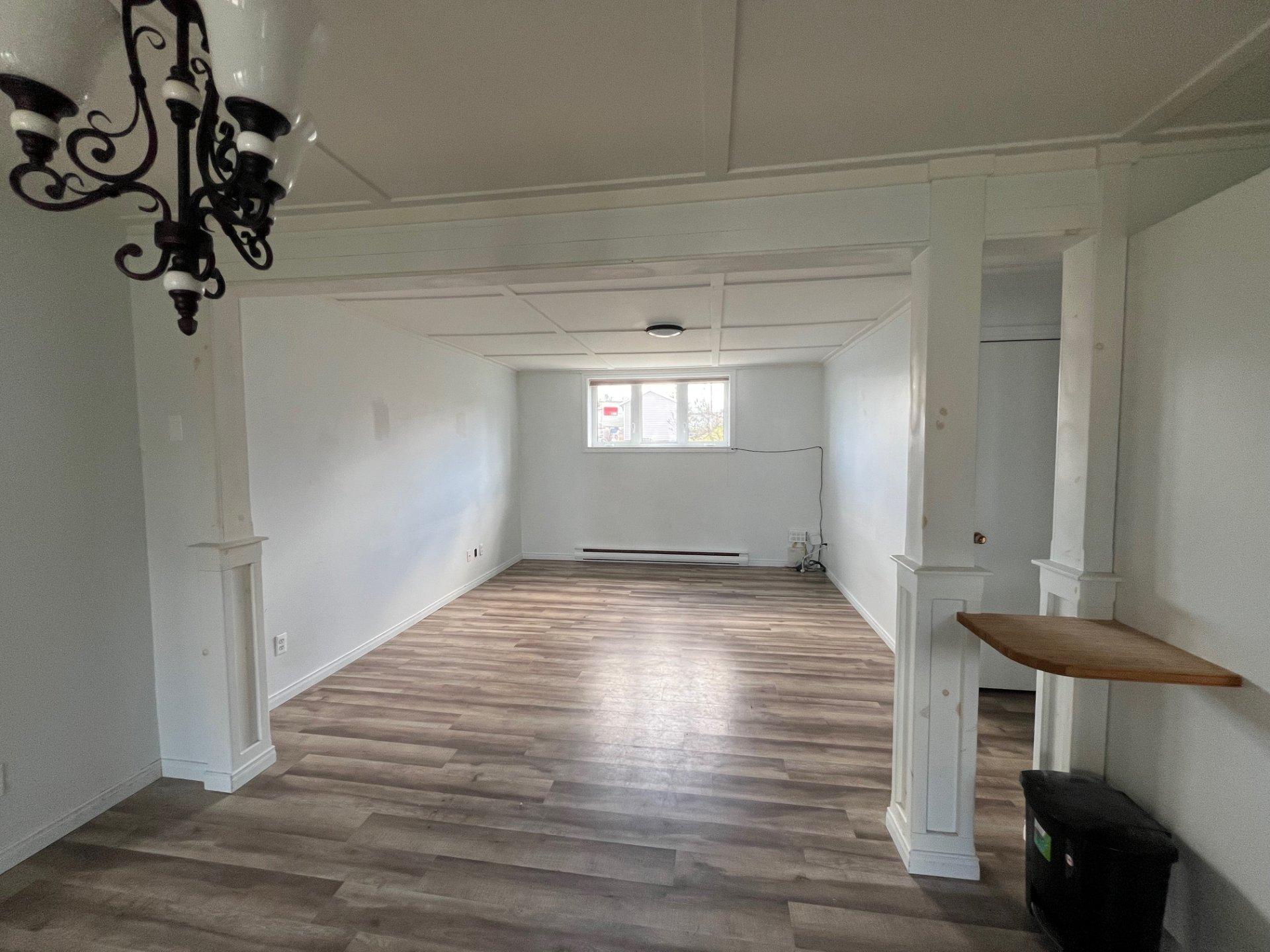 









67

 - 67C


5e Avenue N.

,
Chapais,




QC
G0W1H0

