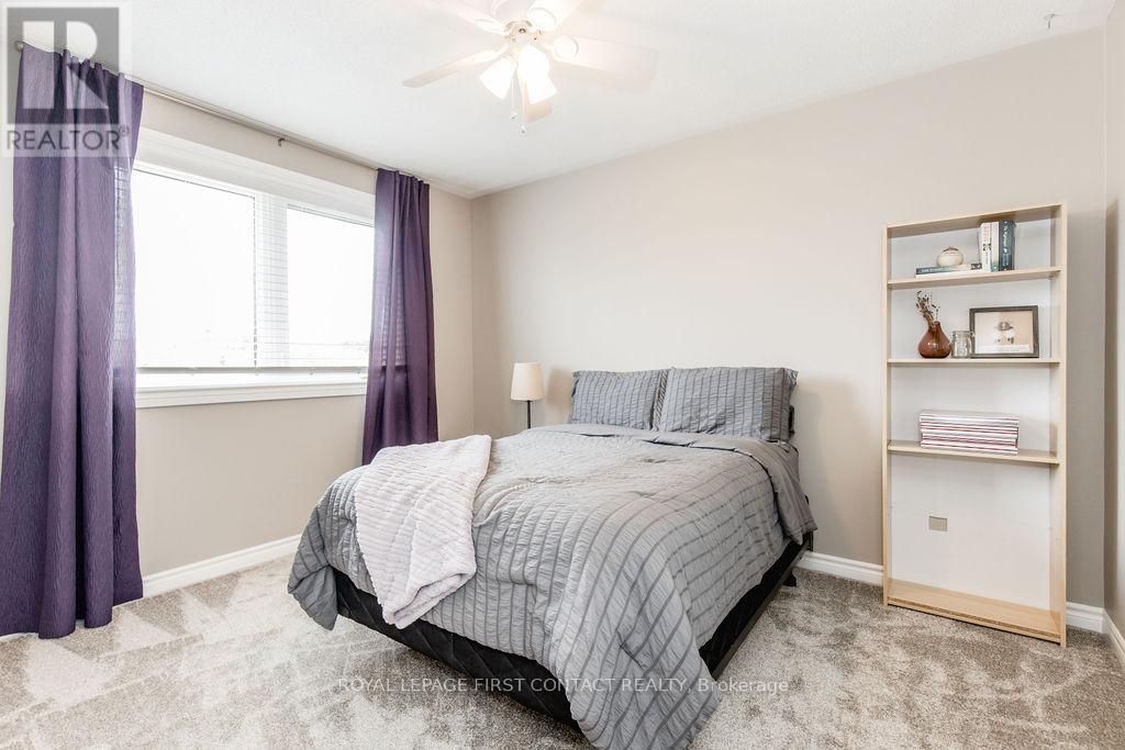 












87 STOLLAR BOULEVARD

,
Barrie,




Ontario
L4M6N3


