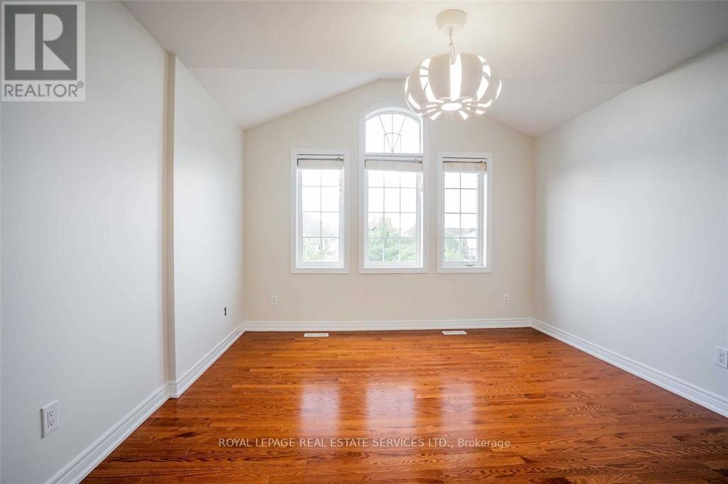 












2420 VALLEYRIDGE DRIVE

,
Oakville,




Ontario
L6M5G7

