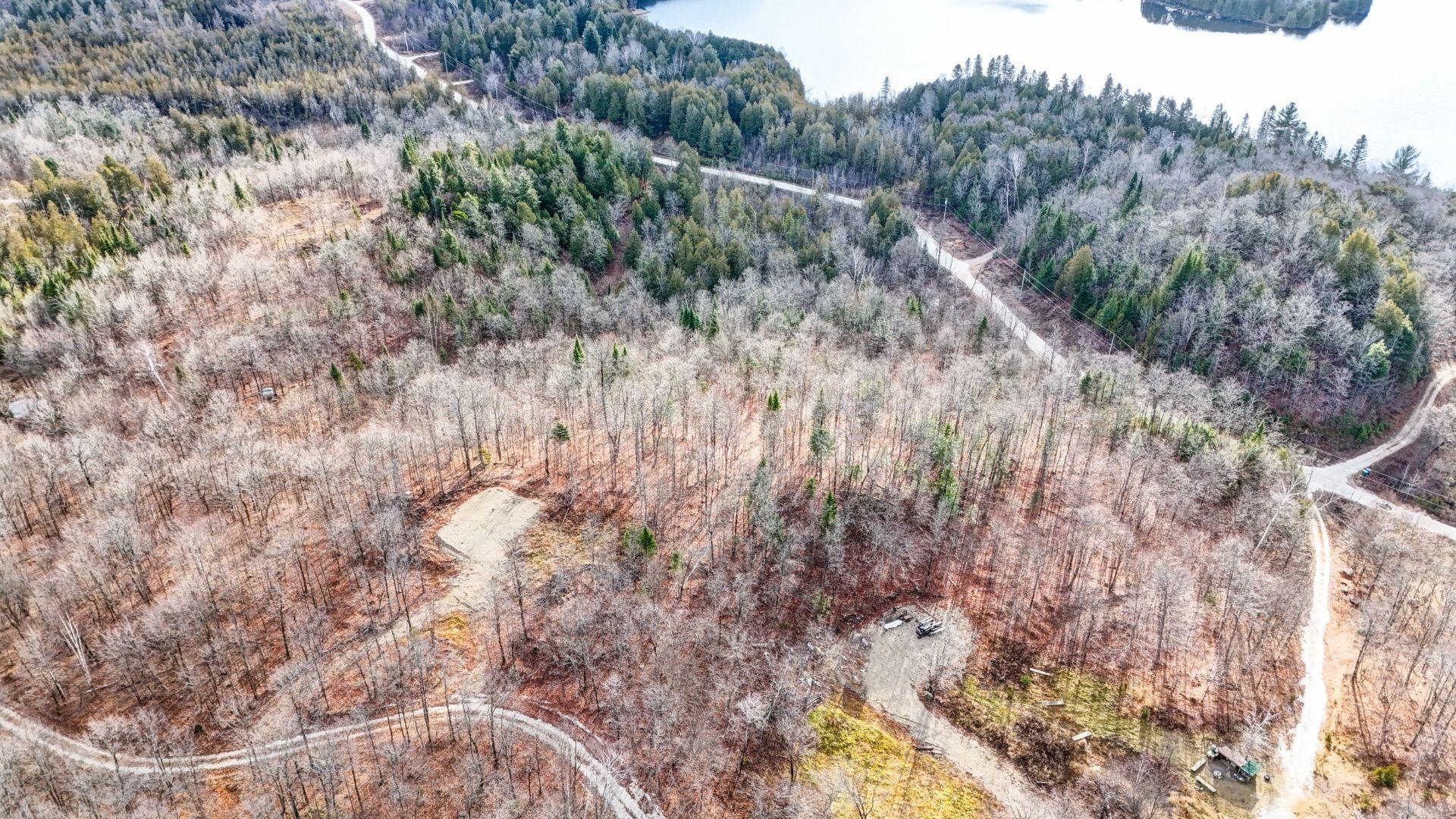 












Ch. du Domaine-du-Lac-Grenville

,
Grenville-sur-la-Rouge,







QC
J0V1B0

