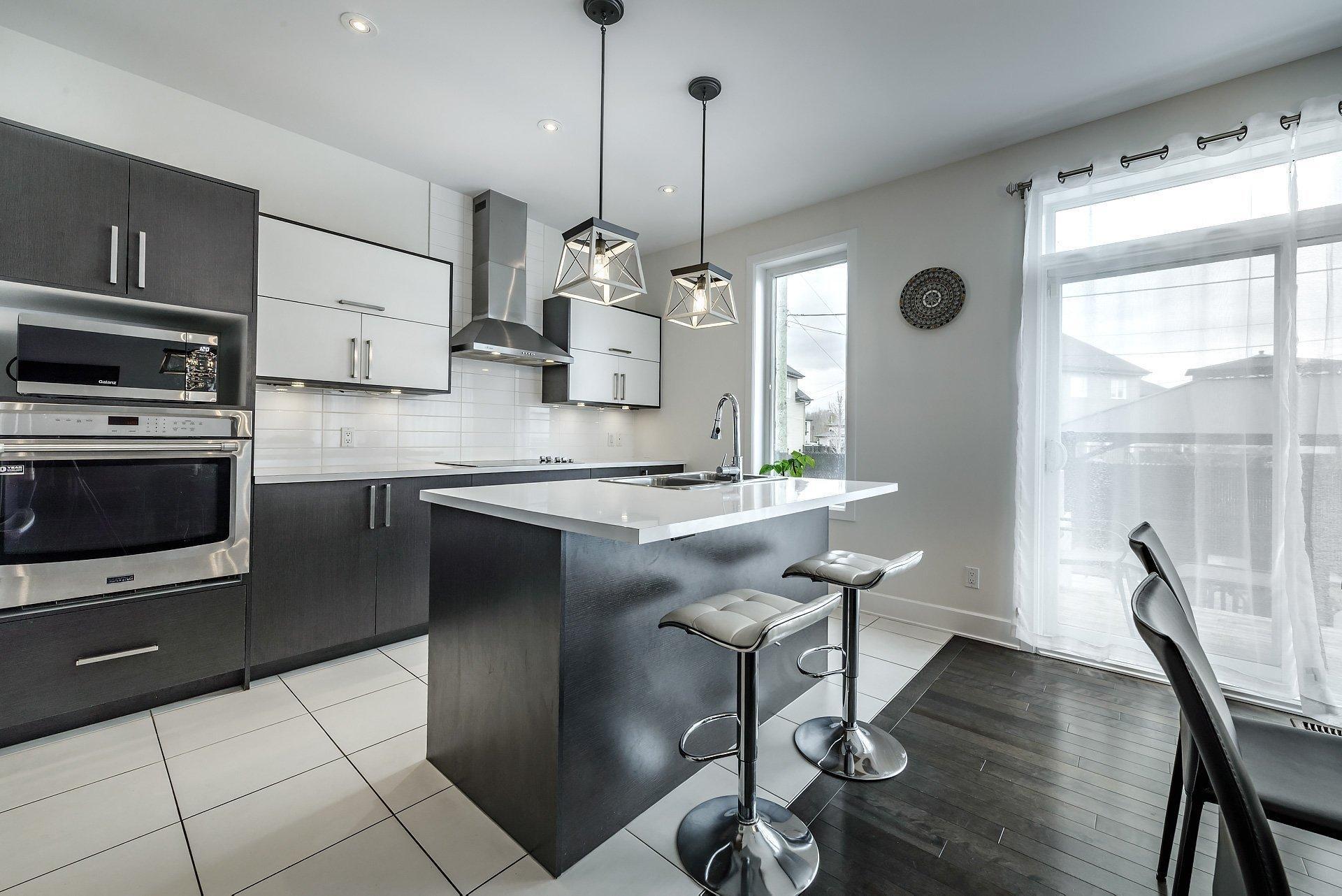 









115


Rue du Manoir

,
Pointe-des-Cascades,




QC
J0P1M0

