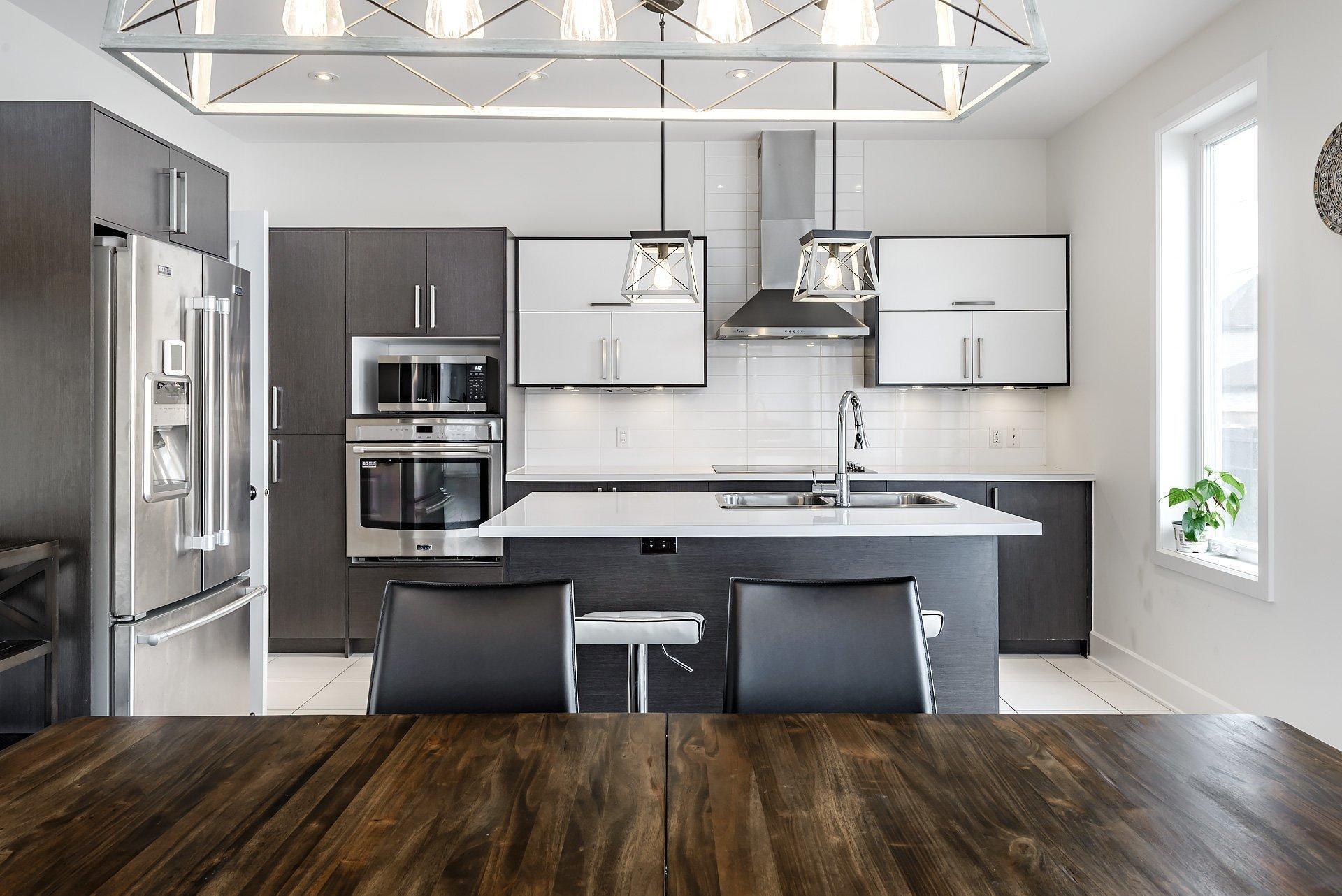 









115


Rue du Manoir

,
Pointe-des-Cascades,




QC
J0P1M0

