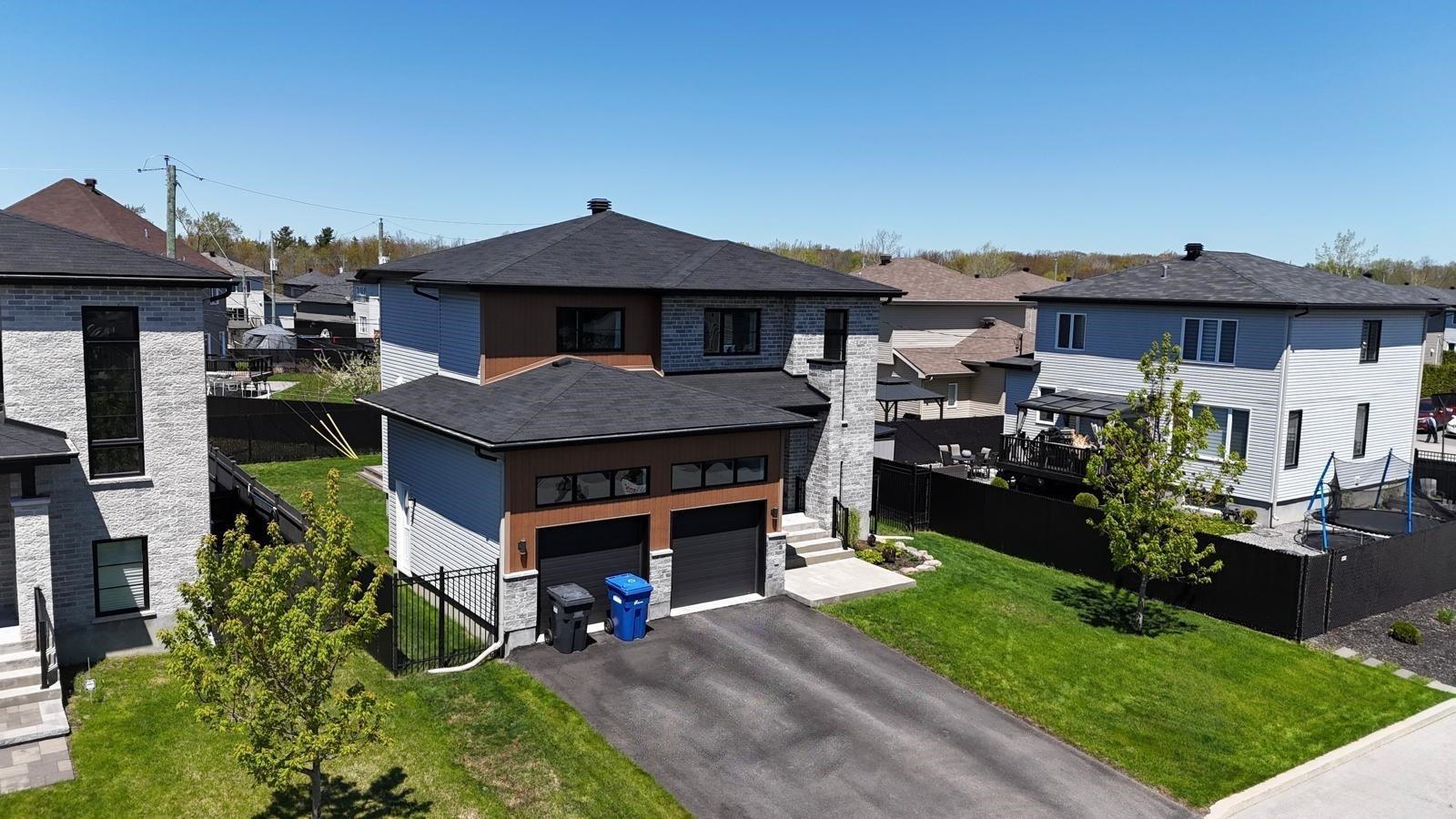 









115


Rue du Manoir

,
Pointe-des-Cascades,




QC
J0P1M0

