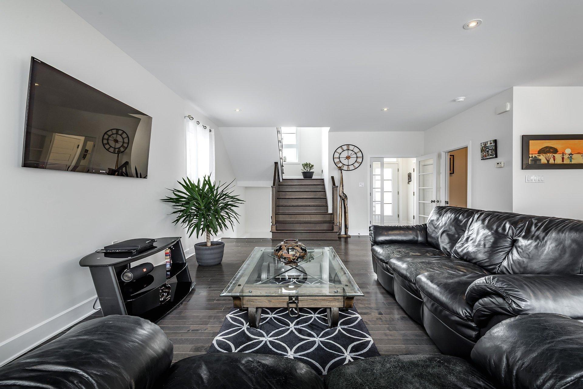 









115


Rue du Manoir

,
Pointe-des-Cascades,




QC
J0P1M0

