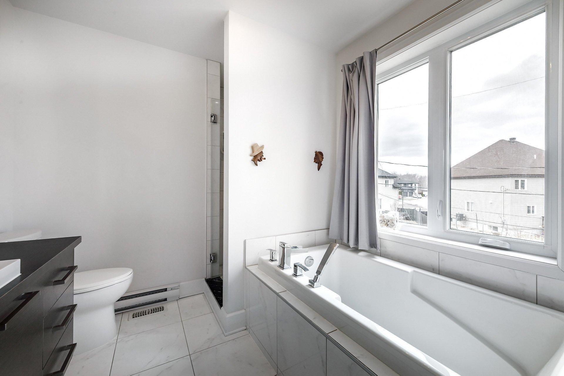 









115


Rue du Manoir

,
Pointe-des-Cascades,




QC
J0P1M0

