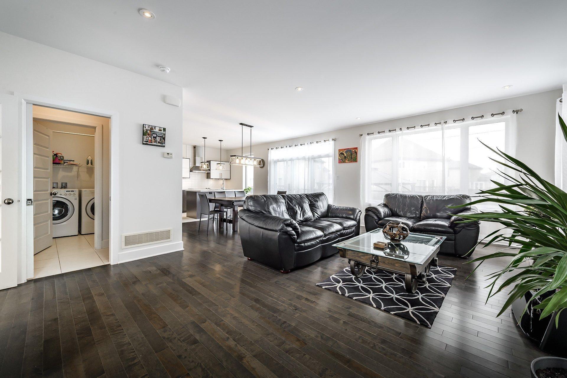 









115


Rue du Manoir

,
Pointe-des-Cascades,




QC
J0P1M0

