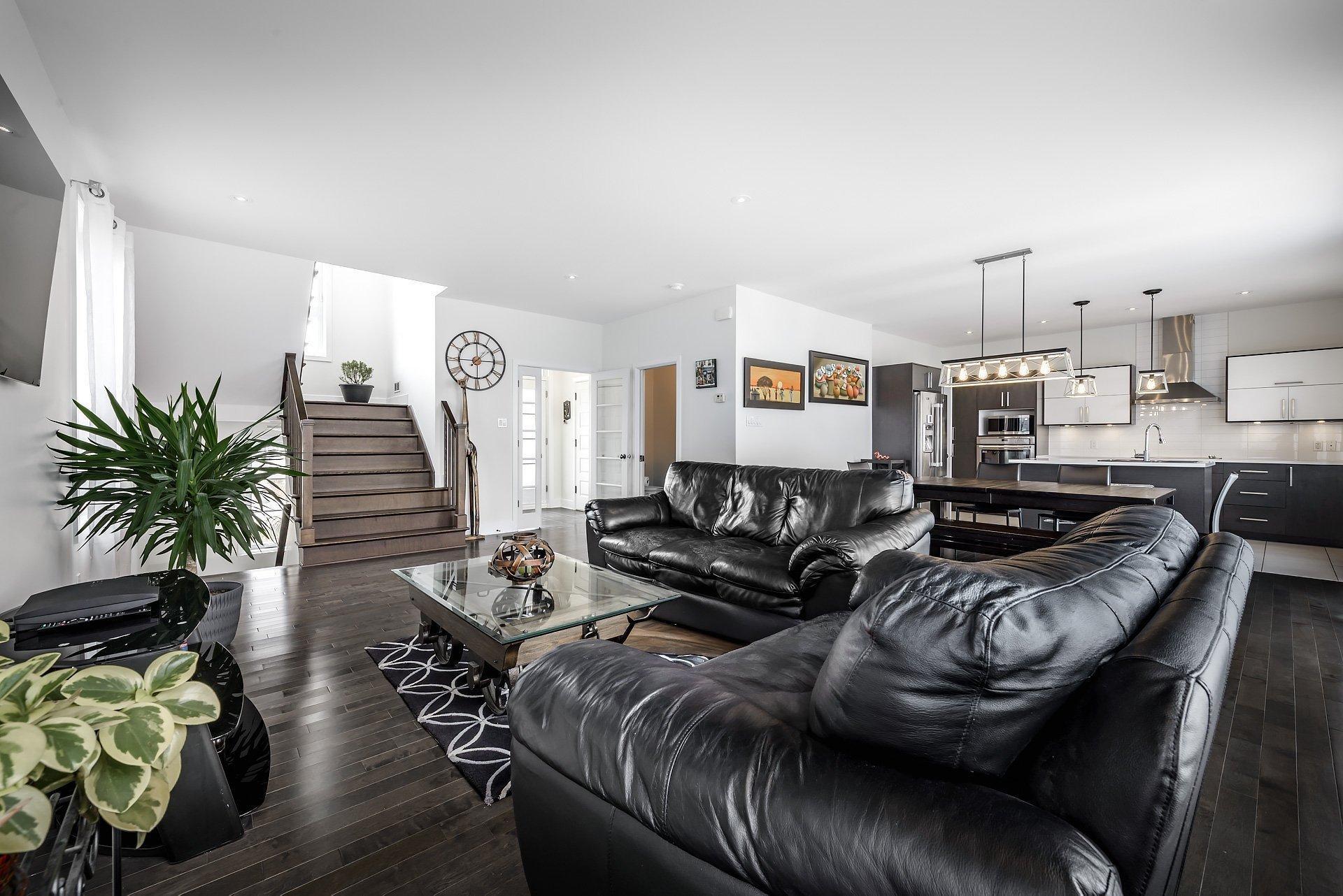 









115


Rue du Manoir

,
Pointe-des-Cascades,




QC
J0P1M0

