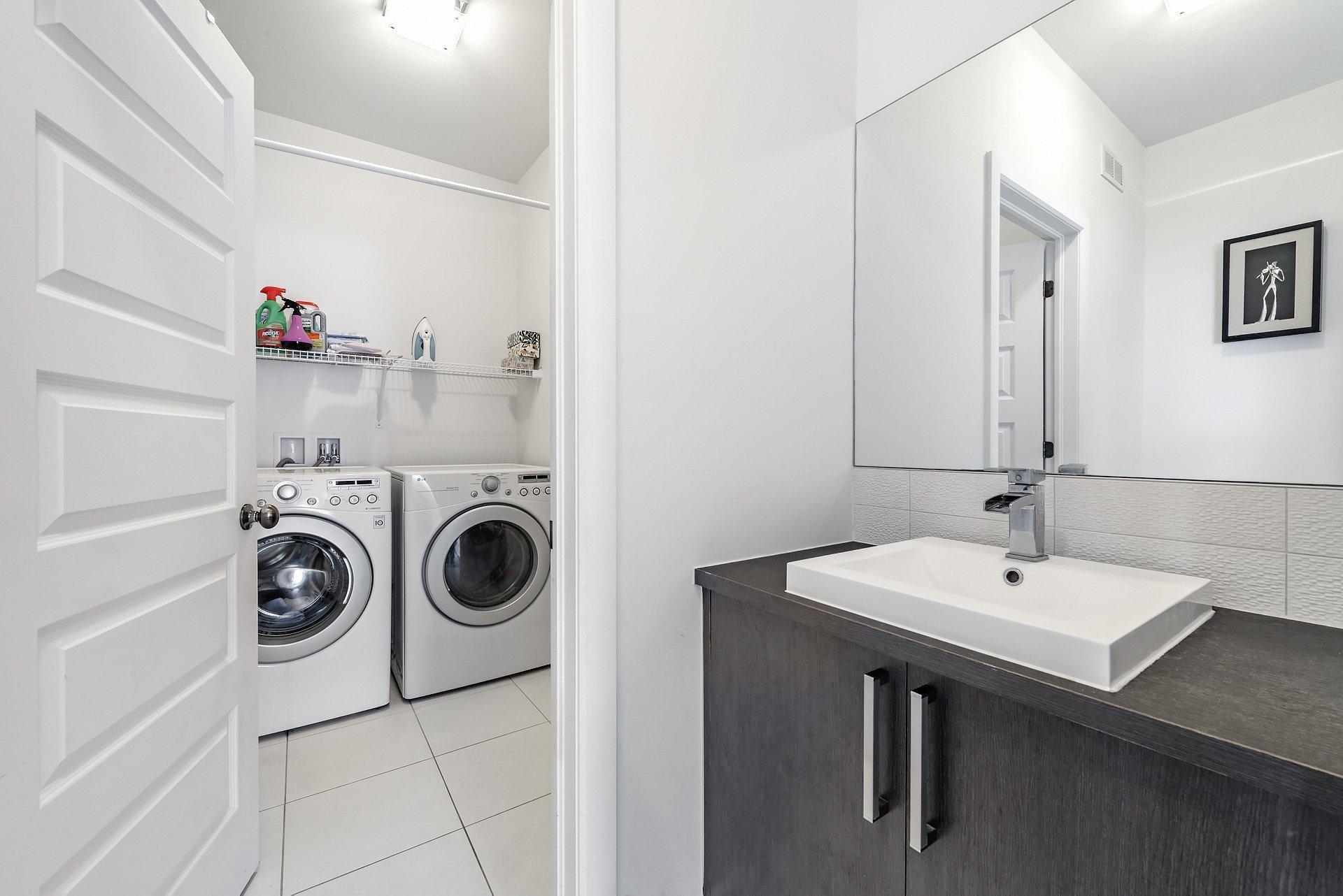 









115


Rue du Manoir

,
Pointe-des-Cascades,




QC
J0P1M0

