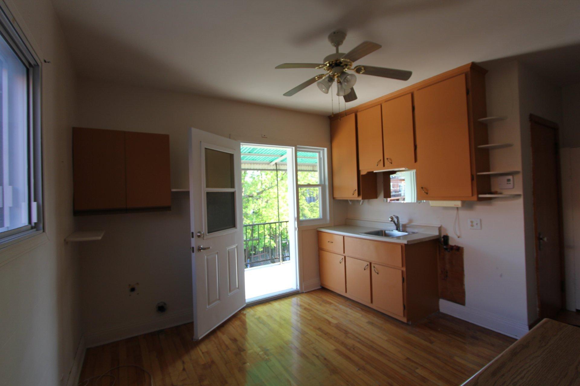 









1290


Rue Rolland

,
Montréal (Verdun/Île-des-Soeurs),




QC
H4H2G4

