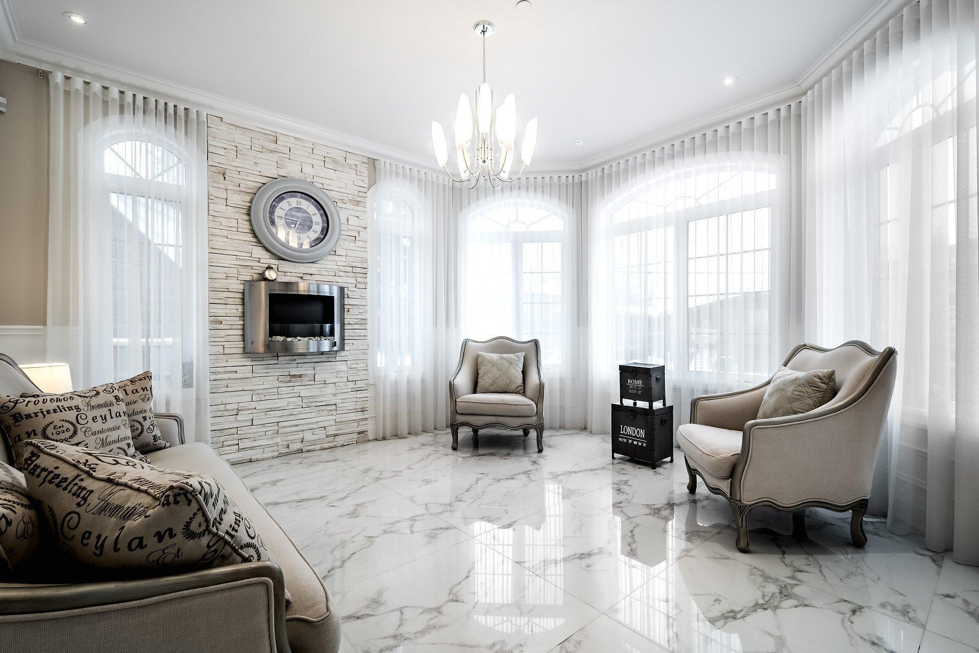 









5639


Av. Wolseley

,
Côte-Saint-Luc,




QC
H4W2L4

