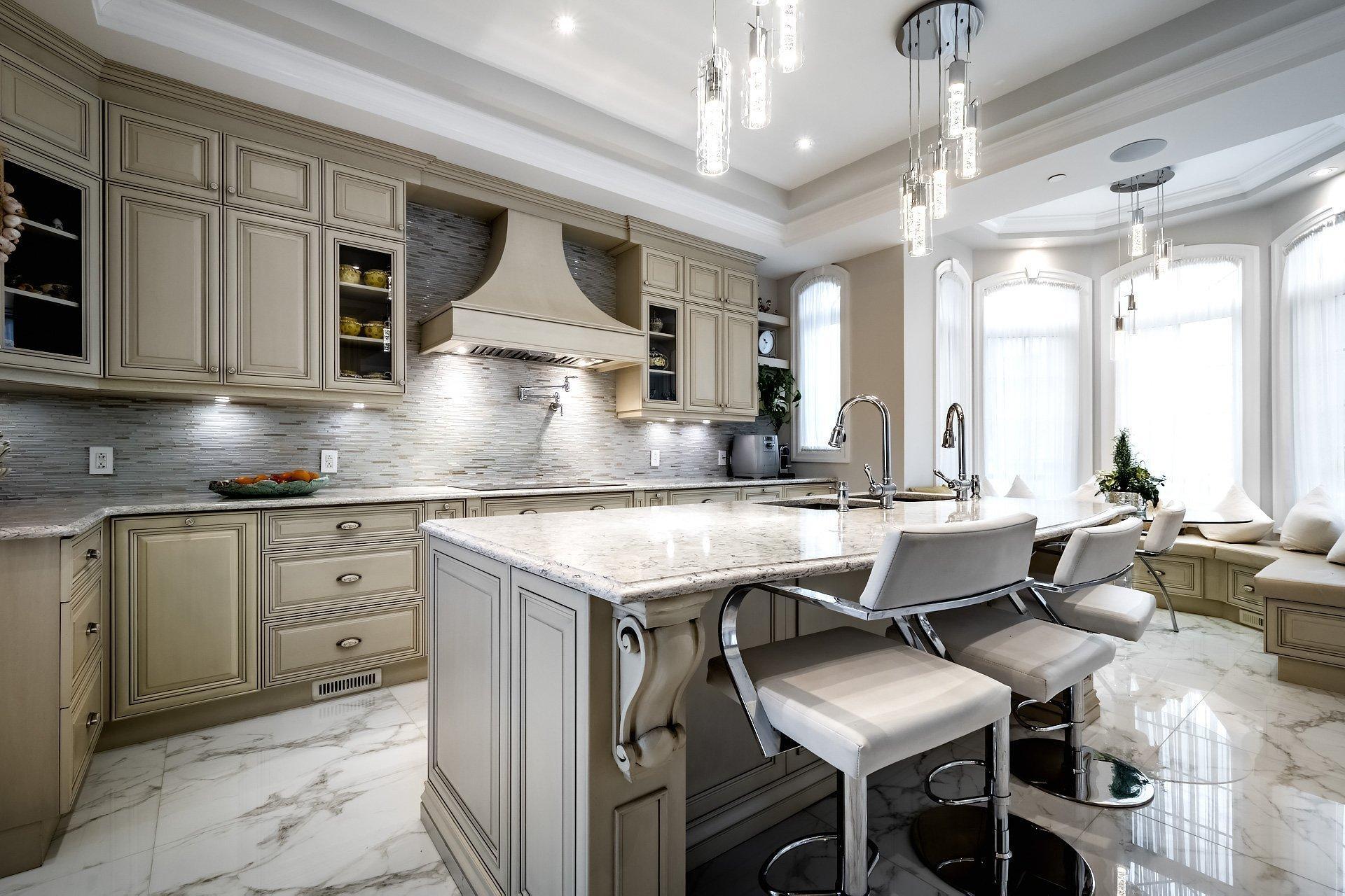 









5639


Av. Wolseley

,
Côte-Saint-Luc,




QC
H4W2L4

