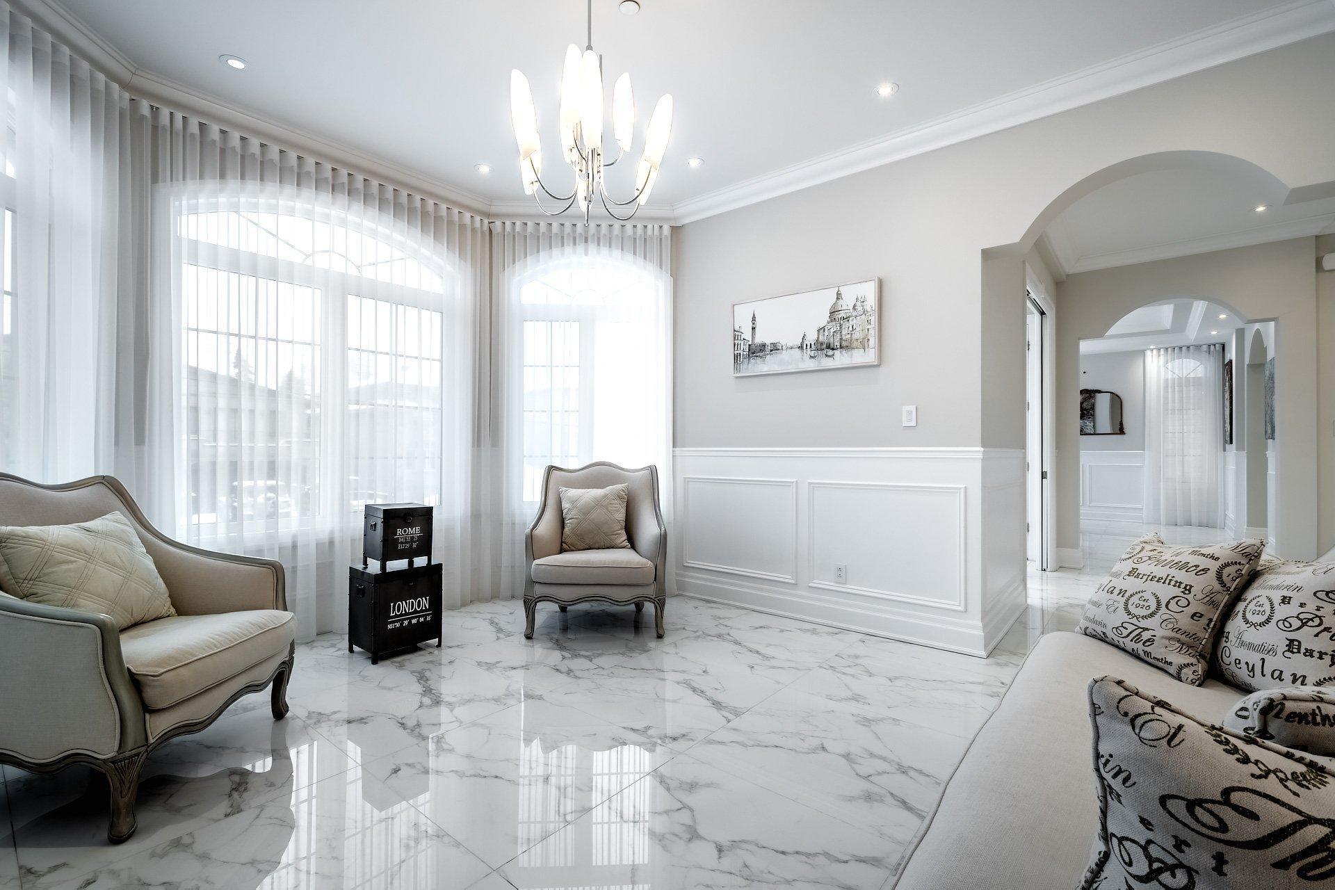 









5639


Av. Wolseley

,
Côte-Saint-Luc,




QC
H4W2L4

