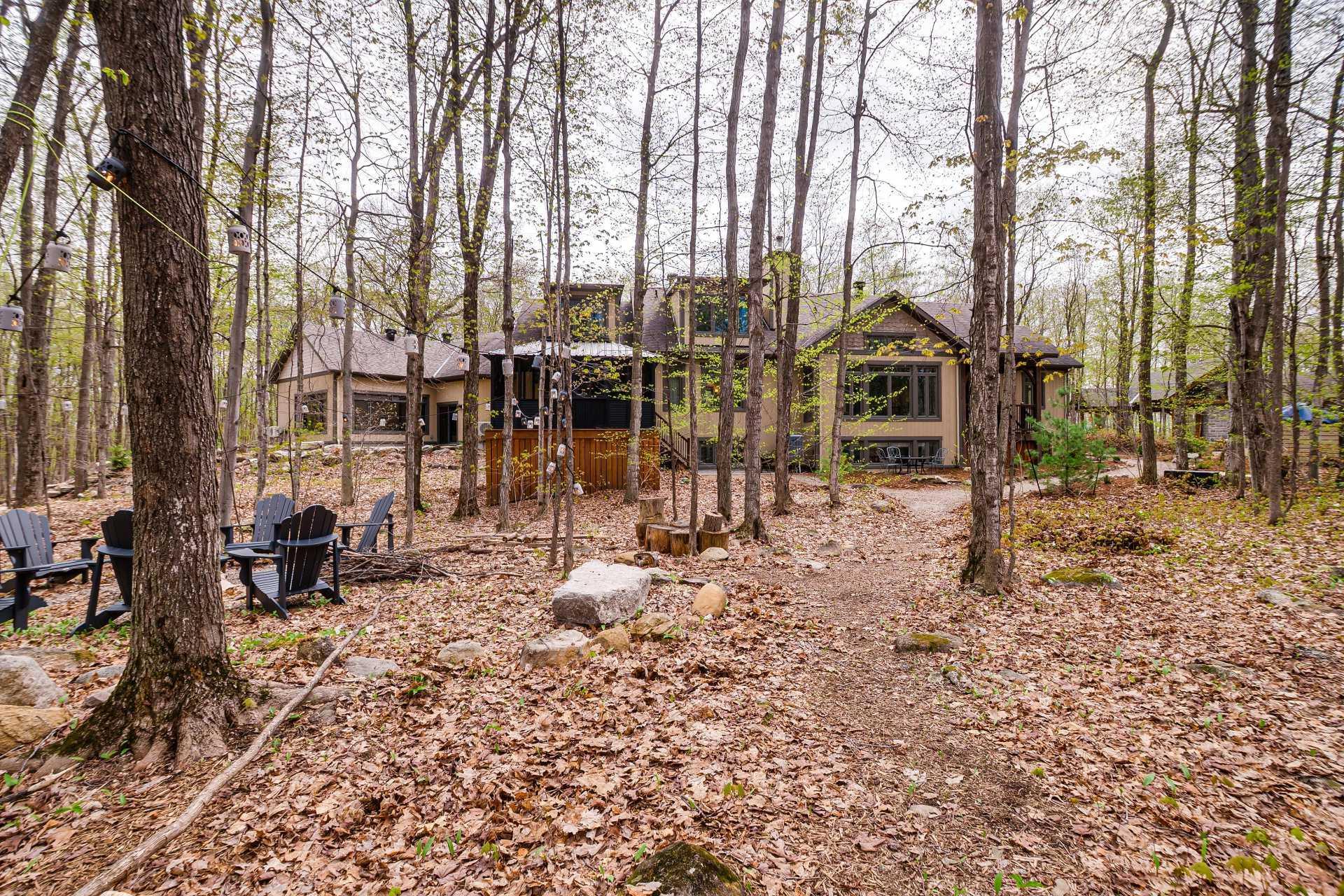 









35


Ch. Nordik

,
Chelsea,




QC
J9B2P7

