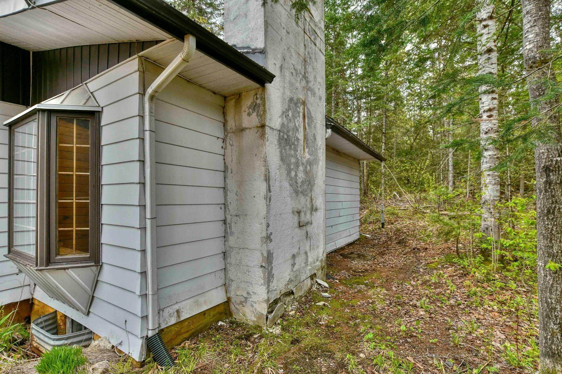 









4574


Ch. de Val-des-Lacs

,
Sainte-Agathe-des-Monts,




QC
J0T2P0


