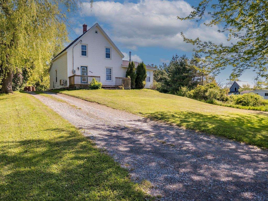 












5983 Highway 14

,
Garlands Crossing,




NS
B0N 2T0

