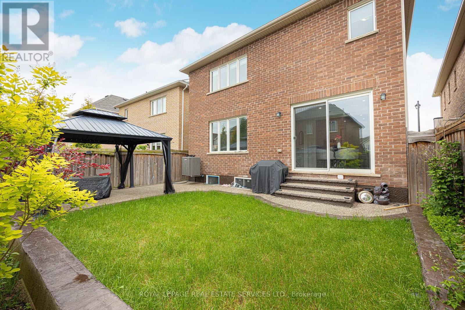 












1605 COPELAND CIRCLE

,
Milton,




Ontario
L9T8Y1

