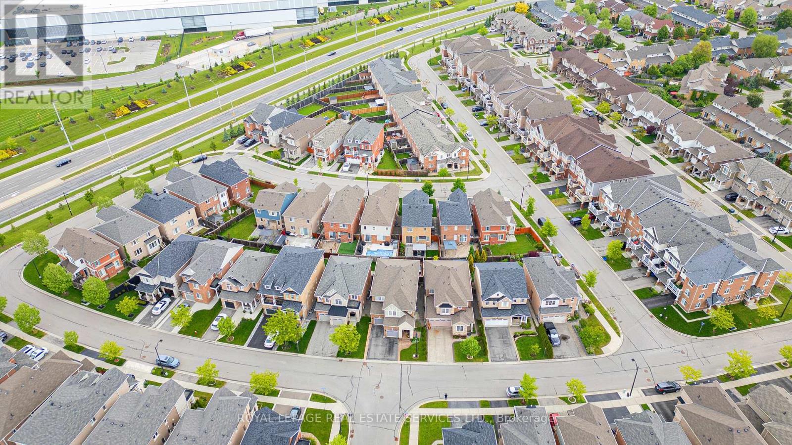 












1605 COPELAND CIRCLE

,
Milton,




Ontario
L9T8Y1

