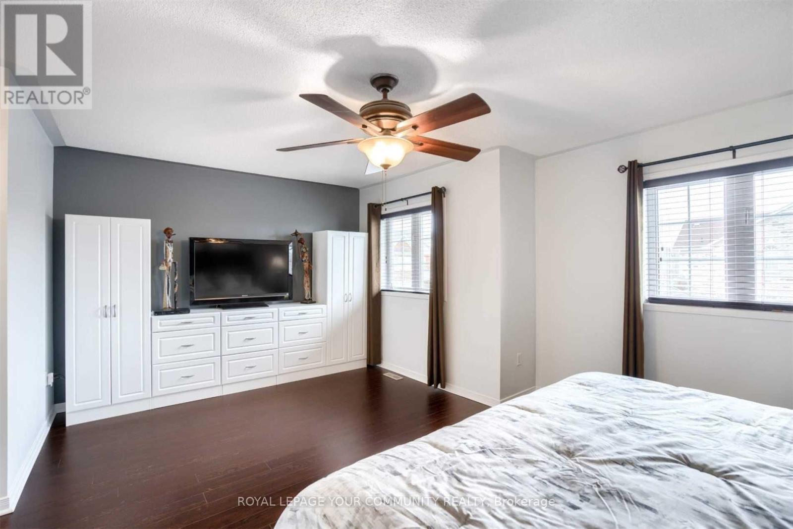 












39 YALE LANE

,
Markham,




Ontario
L6B1G8

