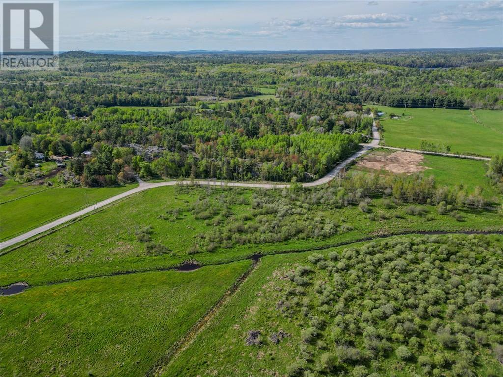 












15 Lees Road

,
Walford,




Ontario
P0P2P0

