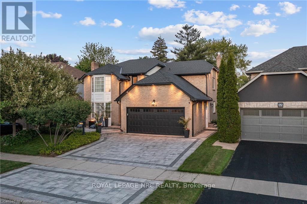 












1254 HAMMOND STREET

,
Burlington,




Ontario
L7S2E6

