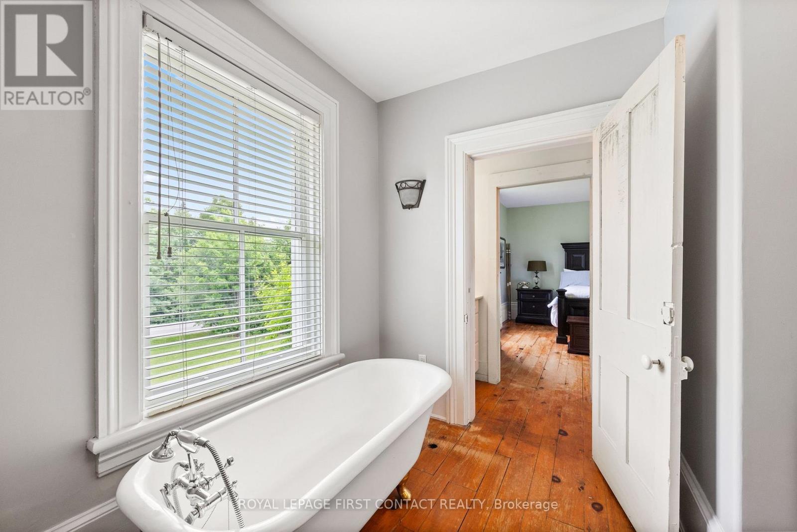 












311 TOLLENDAL MILL ROAD

,
Barrie,




Ontario
L4N7S6

