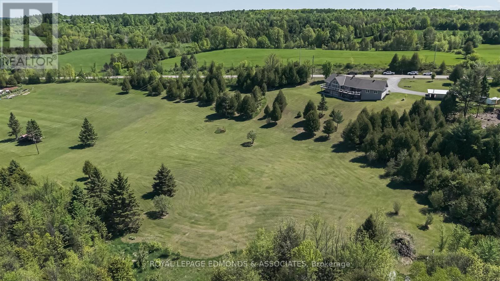 












281 POINT CHURCH ROAD

,
North Algona Wilberforce,




Ontario
K0J1T0

