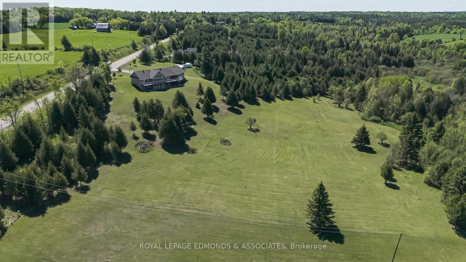 












281 POINT CHURCH ROAD

,
North Algona Wilberforce,




Ontario
K0J1T0

