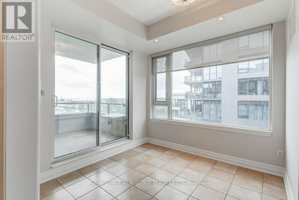 












406 - 65 PORT STREET E

,
Mississauga,




Ontario
L5G4V3

