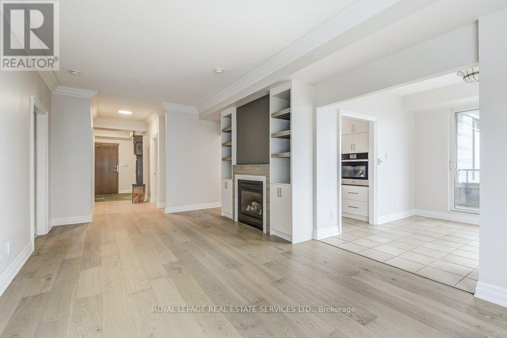 












406 - 65 PORT STREET E

,
Mississauga,




Ontario
L5G4V3

