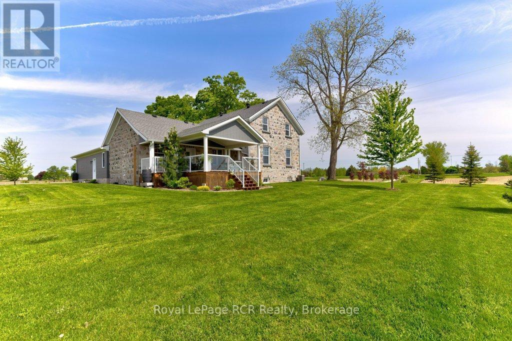 












39721 AMBERLEY ROAD

,
North Huron (East Wawanosh),




Ontario
N0G2W0

