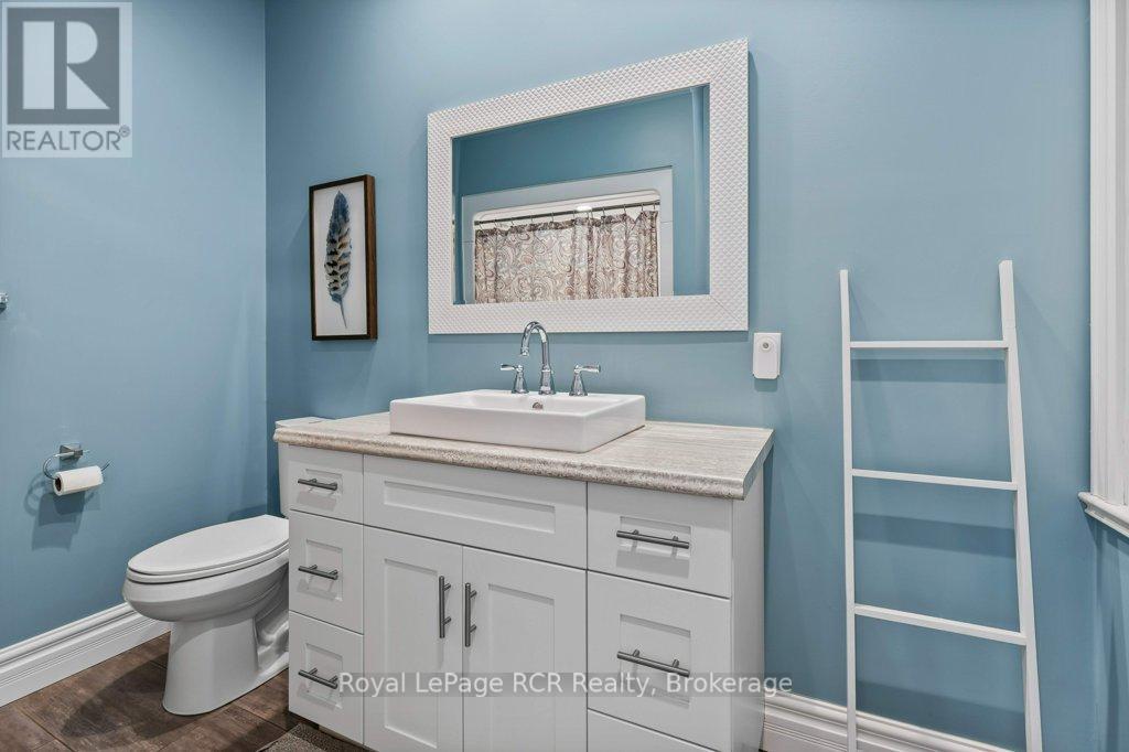 












39721 AMBERLEY ROAD

,
North Huron (East Wawanosh),




Ontario
N0G2W0

