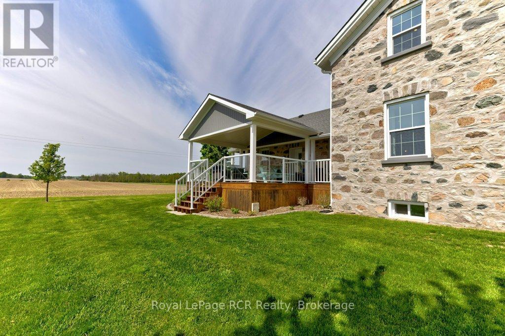 












39721 AMBERLEY ROAD

,
North Huron (East Wawanosh),




Ontario
N0G2W0

