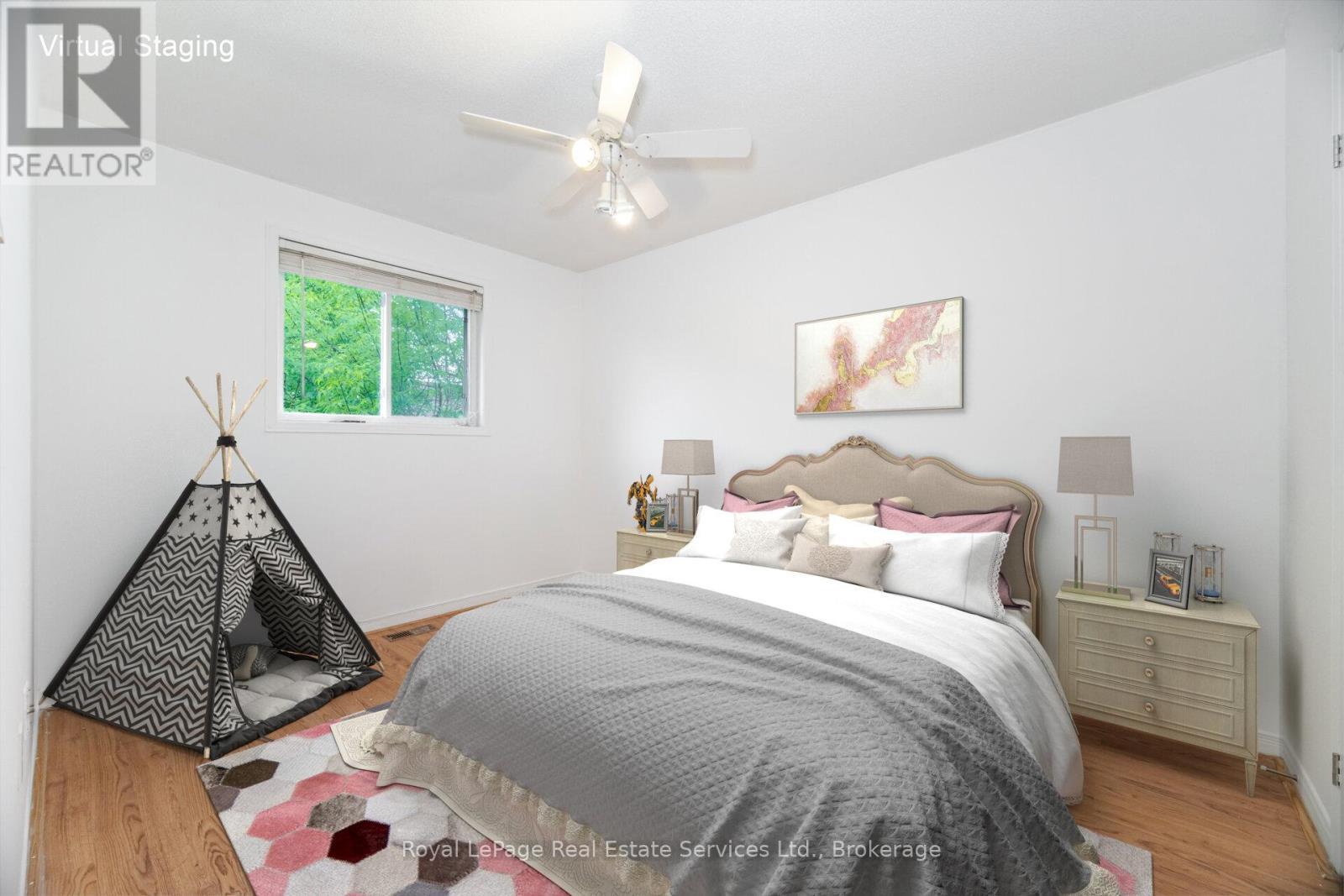 












1263 WALKER'S LINE

,
Burlington (Tansley),




Ontario
L7M4N8

