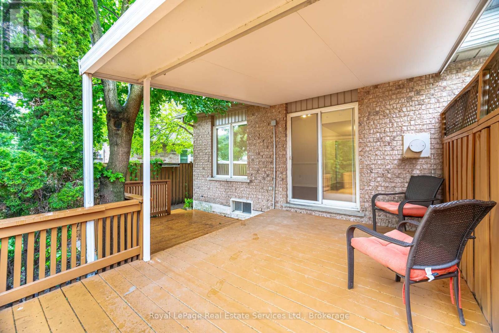 












1263 WALKER'S LINE

,
Burlington (Tansley),




Ontario
L7M4N8


