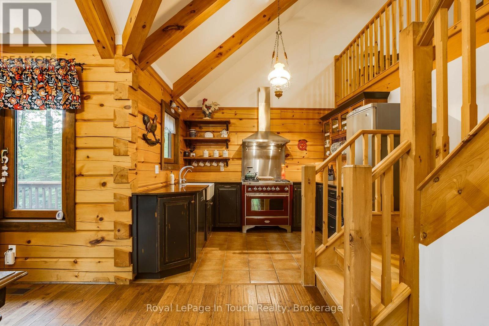 












23 CROWN COURT

,
Tiny,




Ontario
L9M0J1

