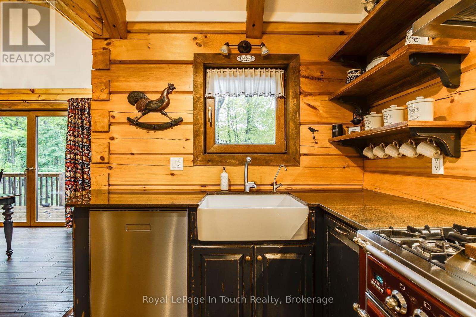 












23 CROWN COURT

,
Tiny,




Ontario
L9M0J1

