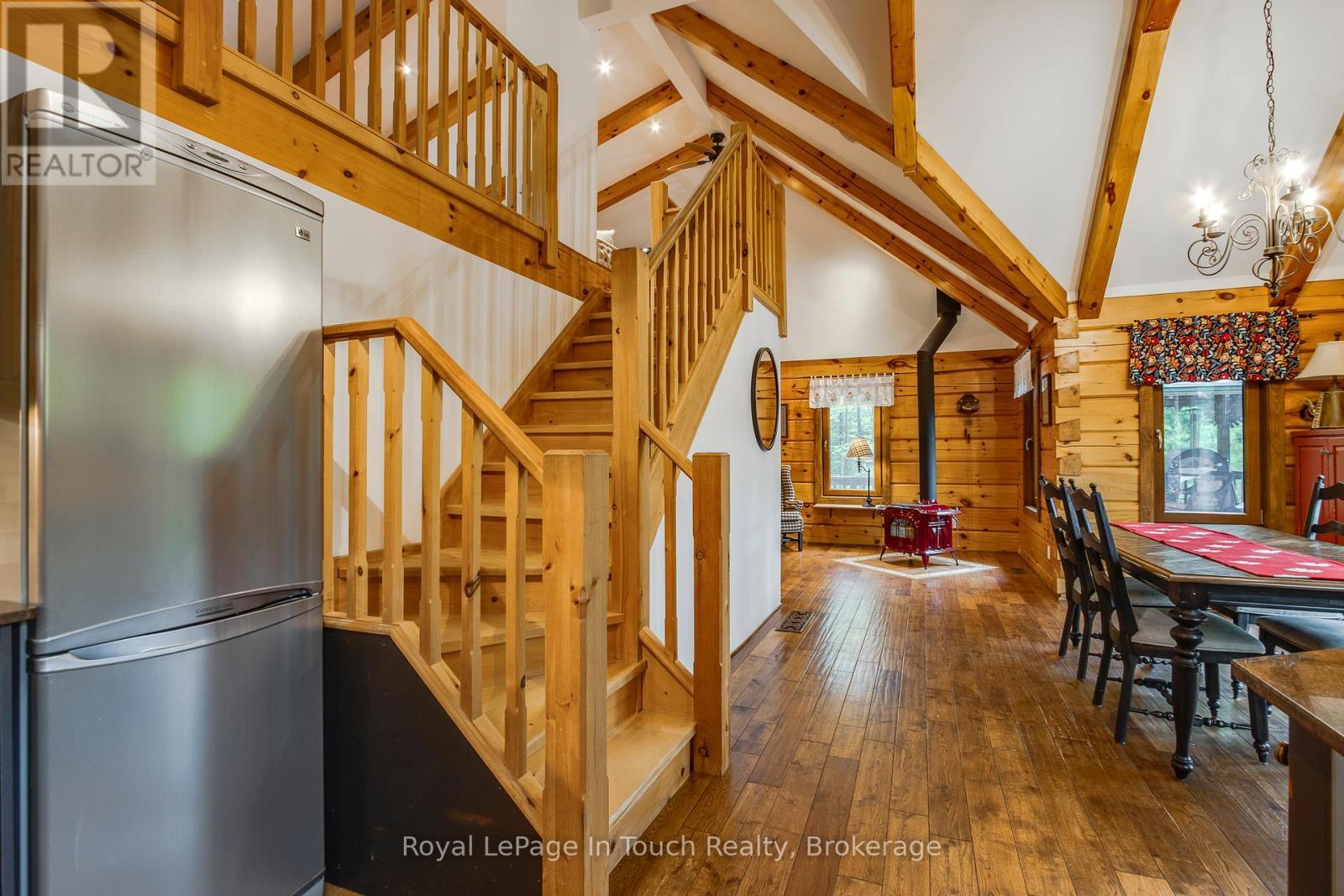 












23 CROWN COURT

,
Tiny,




Ontario
L9M0J1

