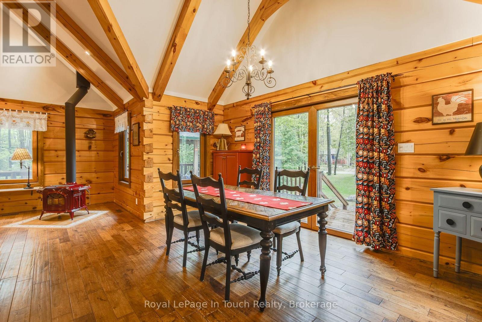 












23 CROWN COURT

,
Tiny,




Ontario
L9M0J1

