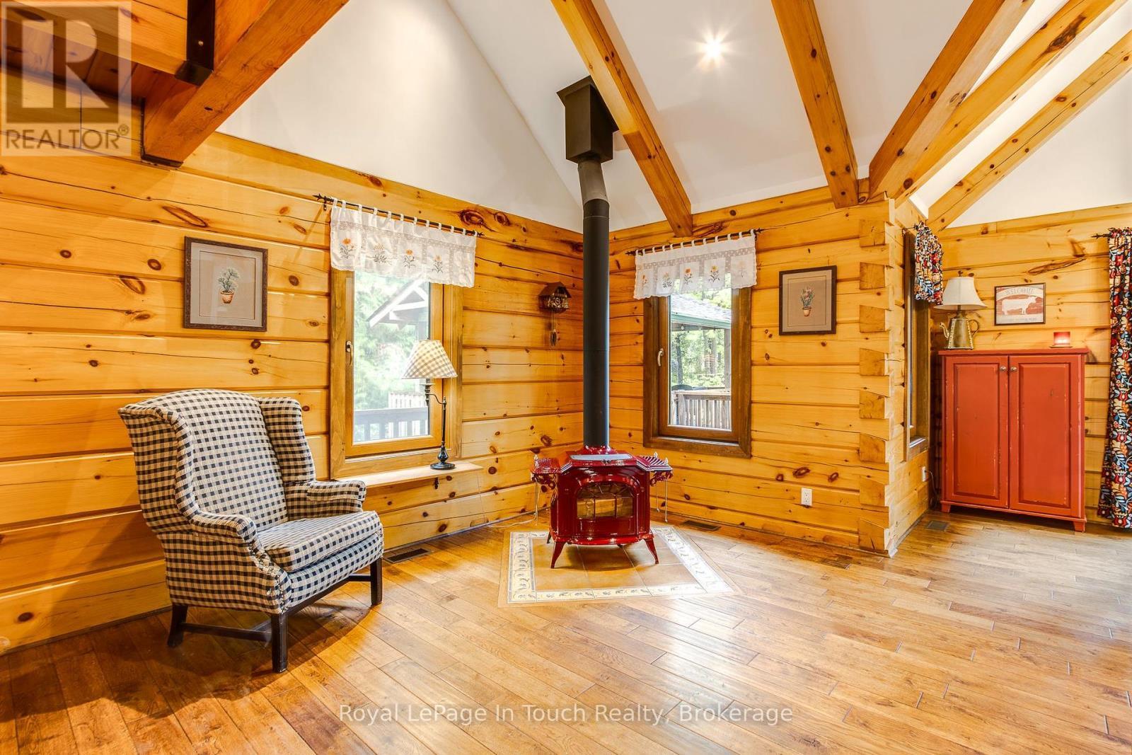 












23 CROWN COURT

,
Tiny,




Ontario
L9M0J1

