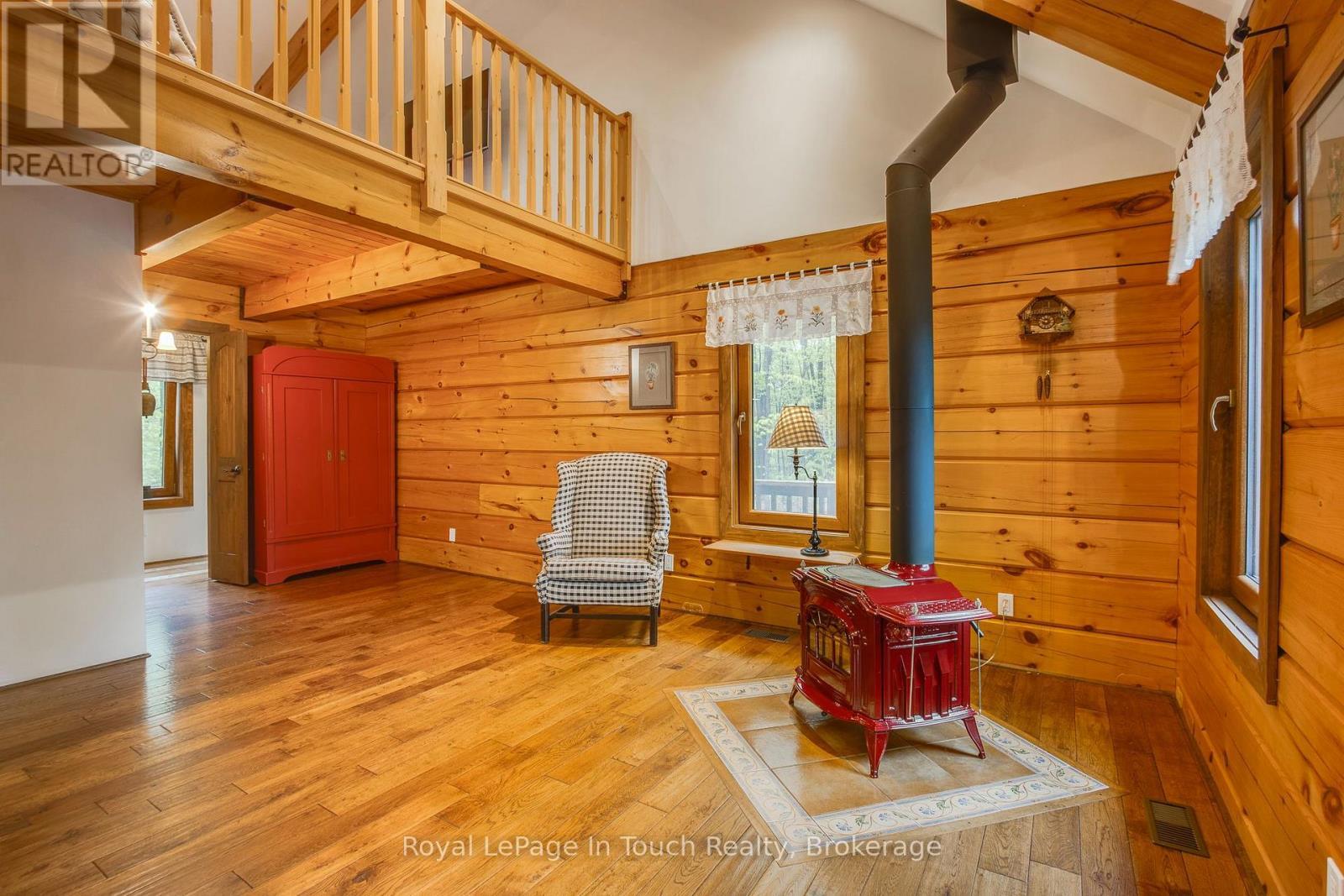 












23 CROWN COURT

,
Tiny,




Ontario
L9M0J1

