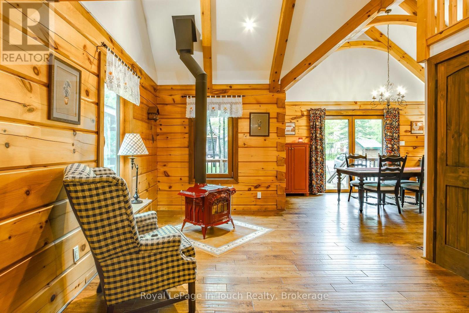 












23 CROWN COURT

,
Tiny,




Ontario
L9M0J1

