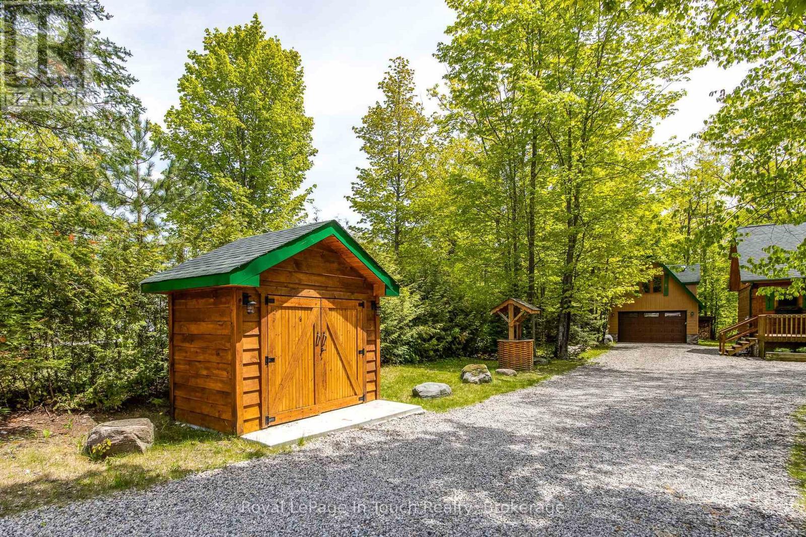 












23 CROWN COURT

,
Tiny,




Ontario
L9M0J1

