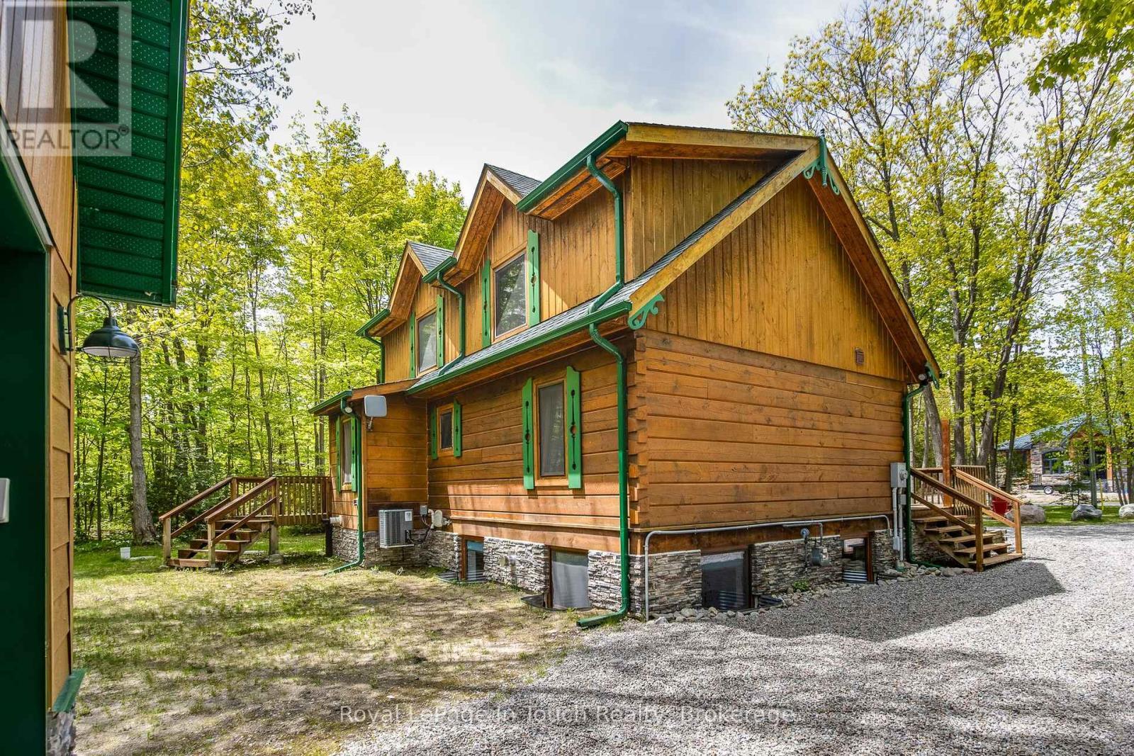 












23 CROWN COURT

,
Tiny,




Ontario
L9M0J1

