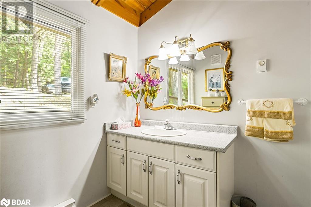 












1452 RACKETY TRAIL Road

,
Minden,




Ontario
K0M2K0

