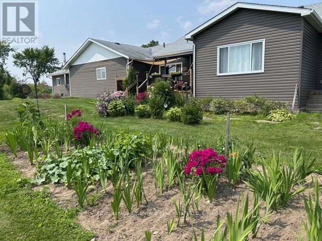 












1861 MATHESON DRIVE

,
Montague,




Ontario
K7A5B8

